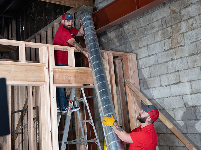 DUCT-REPAIR-808×606 Age team repairing ductwork